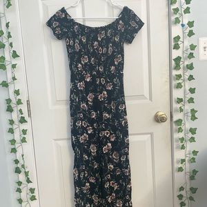 Xhilaration Size S Floral Jumpsuit